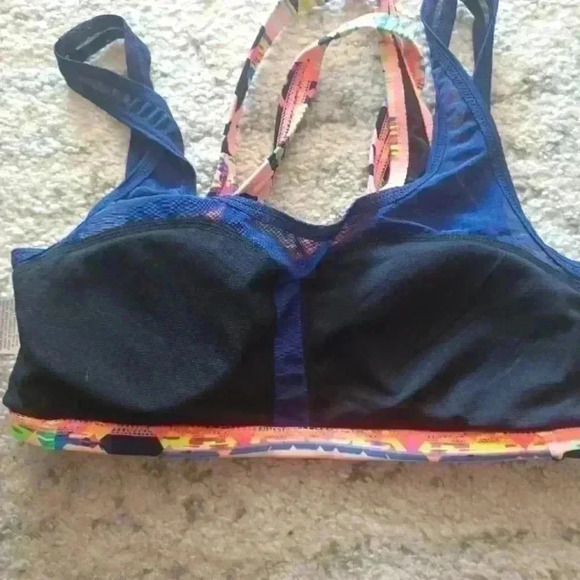 NWT TYR Womens XS Aquatic Sports Bra - Picture 9 of 12